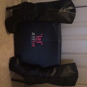 Ladies Knee high boots